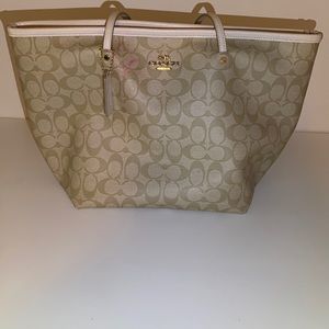 Coach Zip Tote